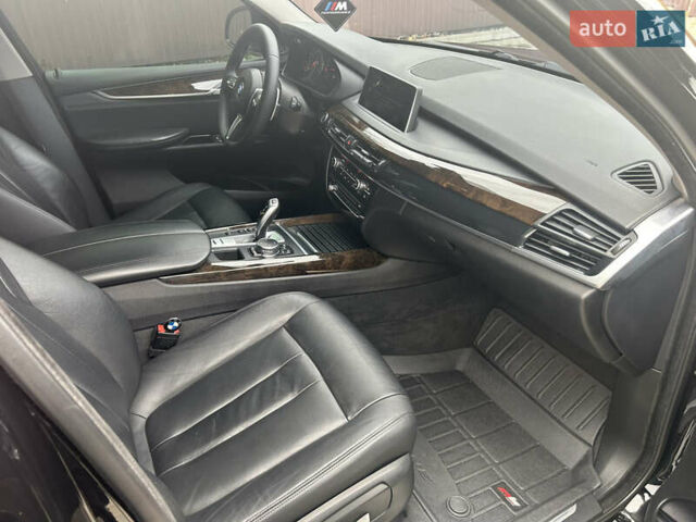 Чорний БМВ Х5, об'ємом двигуна 2.99 л та пробігом 267 тис. км за 28000 $, фото 18 на Automoto.ua