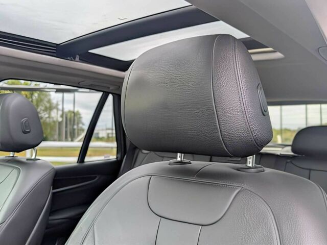 Черный БМВ Х5, объемом двигателя 3 л и пробегом 72 тыс. км за 16500 $, фото 12 на Automoto.ua