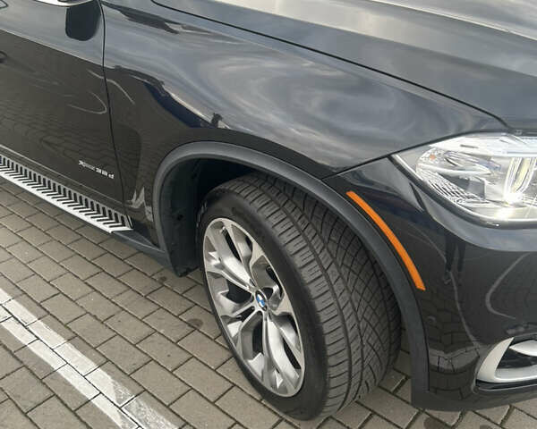 Черный БМВ Х5, объемом двигателя 3 л и пробегом 207 тыс. км за 26000 $, фото 4 на Automoto.ua