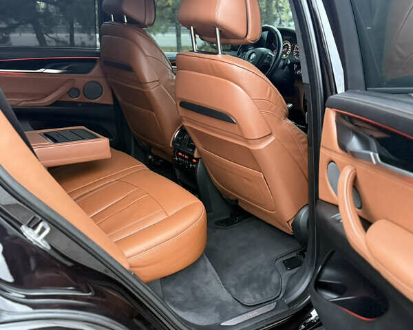 Чорний БМВ Х5, об'ємом двигуна 4.39 л та пробігом 183 тис. км за 29500 $, фото 27 на Automoto.ua