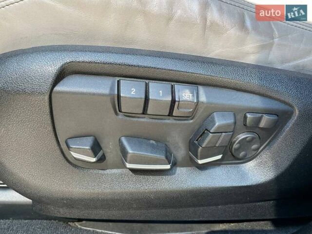 Чорний БМВ Х5, об'ємом двигуна 2 л та пробігом 270 тис. км за 28500 $, фото 27 на Automoto.ua