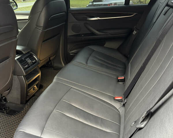 Черный БМВ Х5, объемом двигателя 2.99 л и пробегом 228 тыс. км за 36500 $, фото 7 на Automoto.ua