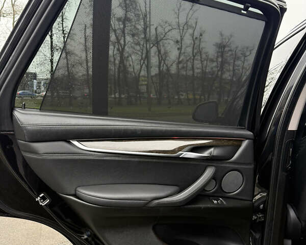 Чорний БМВ Х5, об'ємом двигуна 4.39 л та пробігом 146 тис. км за 27000 $, фото 23 на Automoto.ua