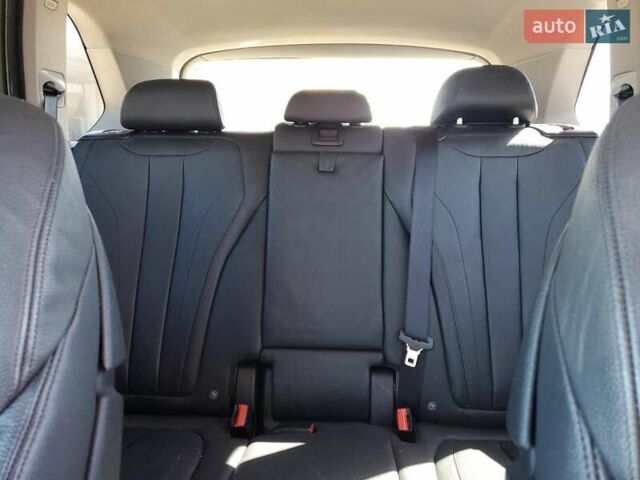 БМВ Х5 2015 в Черновцах на Automoto.ua Черный БМВ Х5, объемом двигателя 3 л и пробегом 101 тыс. км за 5845 $, фото 9 на Automoto.ua