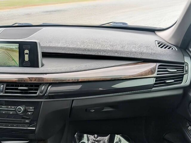 Черный БМВ Х5, объемом двигателя 3 л и пробегом 72 тыс. км за 16500 $, фото 10 на Automoto.ua