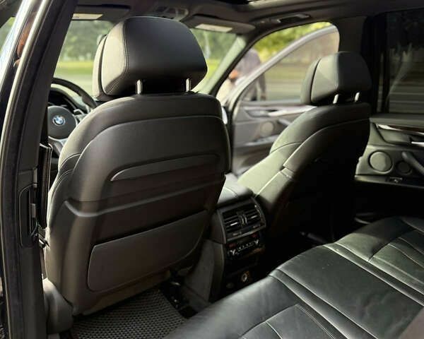 Черный БМВ Х5, объемом двигателя 3 л и пробегом 113 тыс. км за 24900 $, фото 25 на Automoto.ua