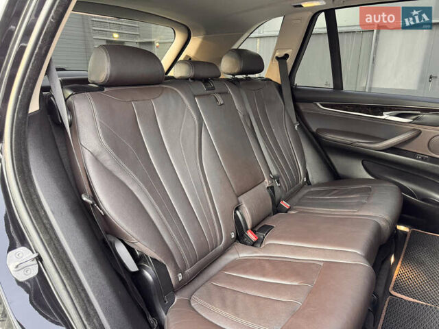 Чорний БМВ Х5, об'ємом двигуна 3 л та пробігом 194 тис. км за 19900 $, фото 22 на Automoto.ua