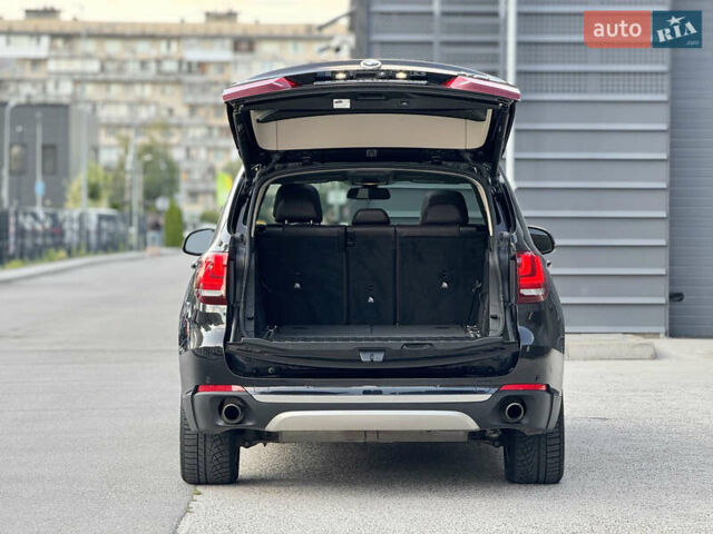 Чорний БМВ Х5, об'ємом двигуна 3 л та пробігом 194 тис. км за 19900 $, фото 45 на Automoto.ua