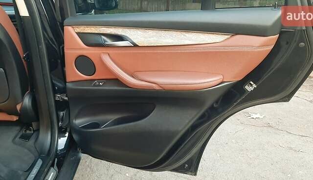 Черный БМВ Х5, объемом двигателя 2 л и пробегом 154 тыс. км за 25500 $, фото 12 на Automoto.ua