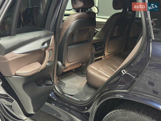 Чорний БМВ Х5, об'ємом двигуна 3 л та пробігом 218 тис. км за 33999 $, фото 14 на Automoto.ua