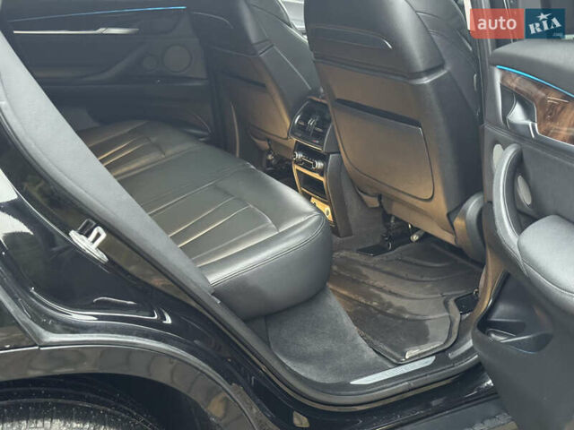 Черный БМВ Х5, объемом двигателя 2.99 л и пробегом 499 тыс. км за 22800 $, фото 49 на Automoto.ua