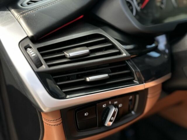 Чорний БМВ Х5, об'ємом двигуна 4.4 л та пробігом 178 тис. км за 33500 $, фото 18 на Automoto.ua