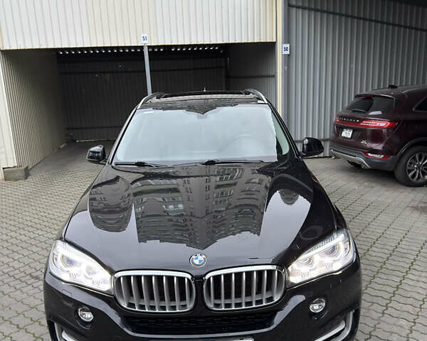 Чорний БМВ Х5, об'ємом двигуна 2.98 л та пробігом 180 тис. км за 19850 $, фото 2 на Automoto.ua