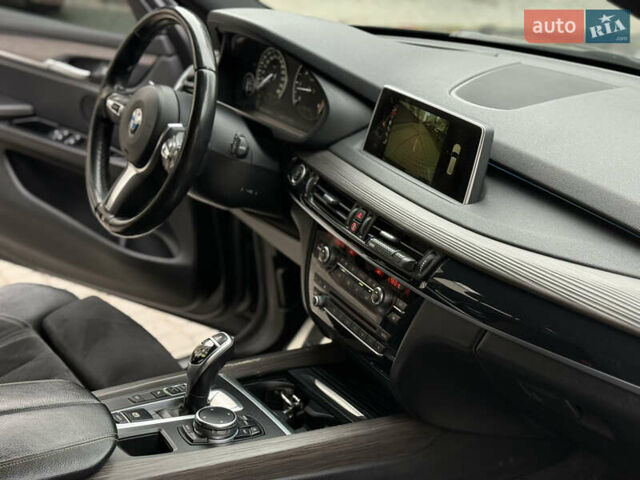 Чорний БМВ Х5, об'ємом двигуна 2.99 л та пробігом 218 тис. км за 31499 $, фото 12 на Automoto.ua