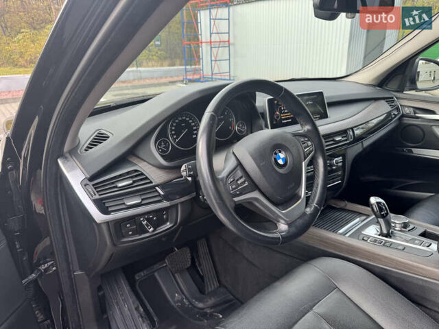 Черный БМВ Х5, объемом двигателя 2 л и пробегом 176 тыс. км за 25500 $, фото 3 на Automoto.ua