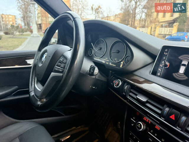 Черный БМВ Х5, объемом двигателя 3 л и пробегом 152 тыс. км за 21500 $, фото 40 на Automoto.ua