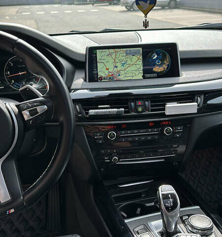 Черный БМВ Х5, объемом двигателя 2.99 л и пробегом 238 тыс. км за 35500 $, фото 13 на Automoto.ua