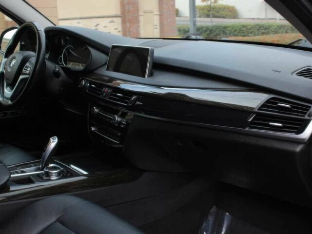 Черный БМВ Х5, объемом двигателя 3 л и пробегом 71 тыс. км за 6200 $, фото 10 на Automoto.ua