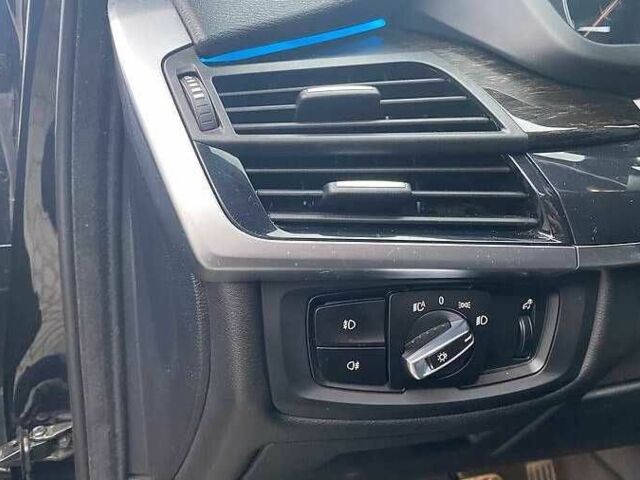 Черный БМВ Х5, объемом двигателя 2 л и пробегом 86 тыс. км за 20000 $, фото 9 на Automoto.ua