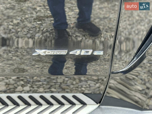 Чорний БМВ Х5, об'ємом двигуна 2 л та пробігом 187 тис. км за 26000 $, фото 45 на Automoto.ua