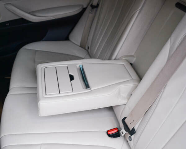 Черный БМВ Х5, объемом двигателя 2 л и пробегом 167 тыс. км за 23000 $, фото 20 на Automoto.ua