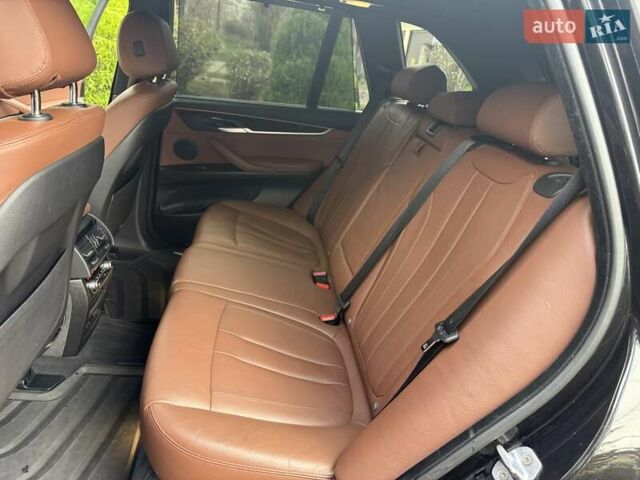 Чорний БМВ Х5, об'ємом двигуна 2.98 л та пробігом 147 тис. км за 18300 $, фото 33 на Automoto.ua