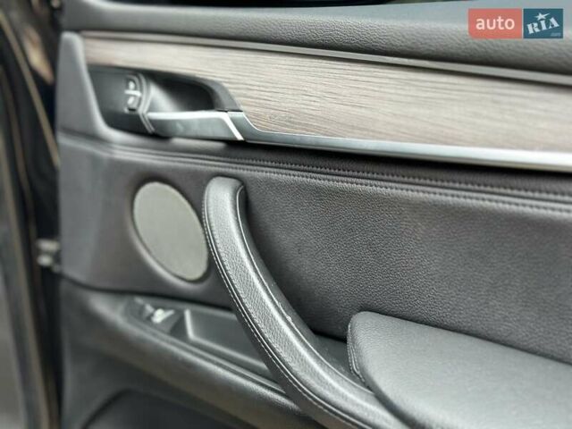 Черный БМВ Х5, объемом двигателя 2.99 л и пробегом 236 тыс. км за 33000 $, фото 56 на Automoto.ua