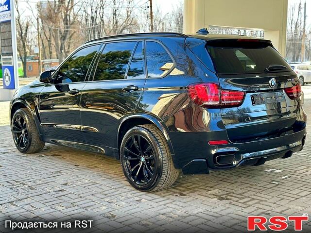 Чорний БМВ Х5, об'ємом двигуна 30 л та пробігом 198 тис. км за 39000 $, фото 2 на Automoto.ua