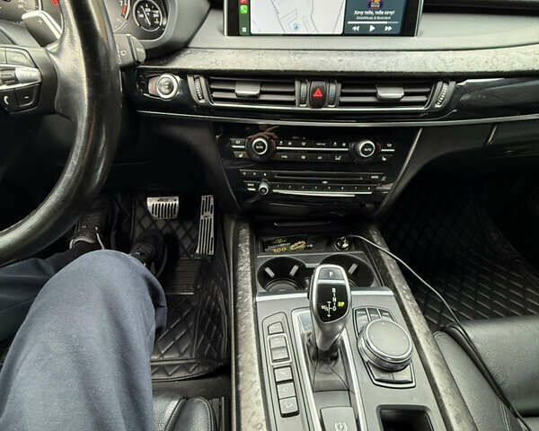 Чорний БМВ Х5, об'ємом двигуна 3 л та пробігом 140 тис. км за 27500 $, фото 5 на Automoto.ua