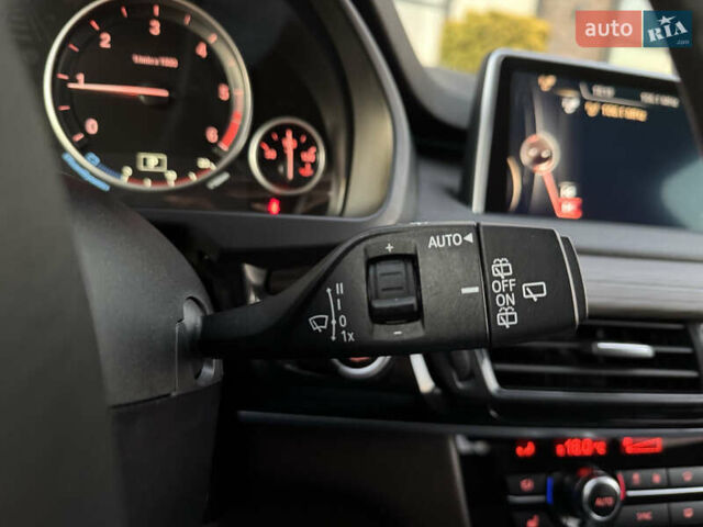 Чорний БМВ Х5, об'ємом двигуна 2 л та пробігом 164 тис. км за 27500 $, фото 39 на Automoto.ua