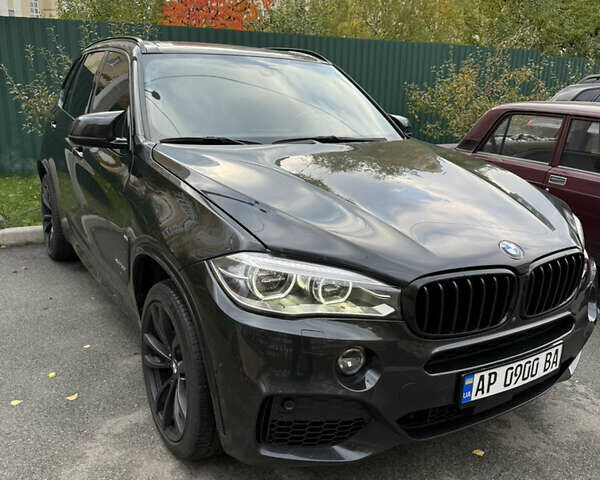 Чорний БМВ Х5, об'ємом двигуна 3 л та пробігом 140 тис. км за 27500 $, фото 4 на Automoto.ua