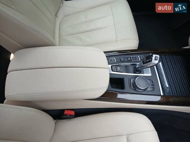 Черный БМВ Х5, объемом двигателя 2 л и пробегом 143 тыс. км за 29500 $, фото 25 на Automoto.ua