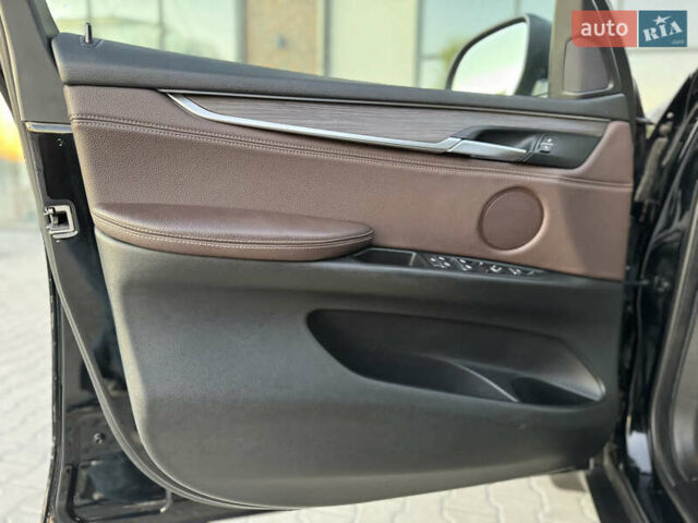 Черный БМВ Х5, объемом двигателя 2 л и пробегом 163 тыс. км за 25900 $, фото 66 на Automoto.ua