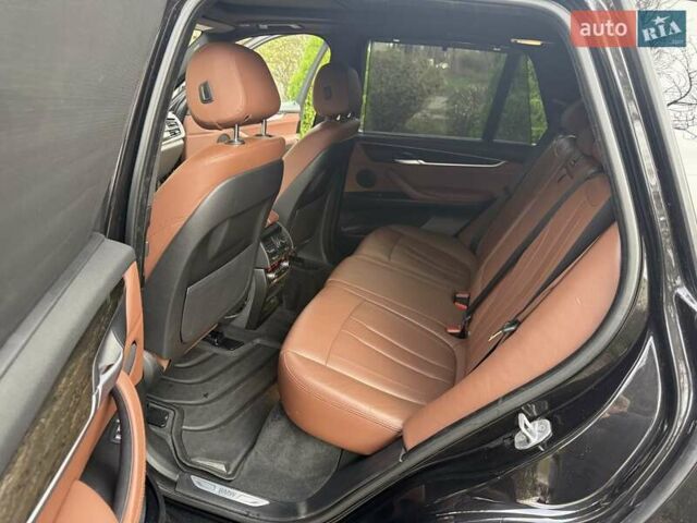 Чорний БМВ Х5, об'ємом двигуна 2.98 л та пробігом 147 тис. км за 18300 $, фото 38 на Automoto.ua