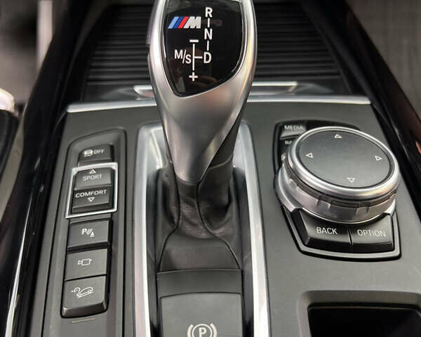 Черный БМВ Х5, объемом двигателя 3 л и пробегом 225 тыс. км за 38888 $, фото 25 на Automoto.ua