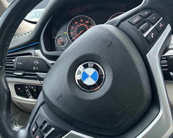 Чорний БМВ Х5, об'ємом двигуна 2.99 л та пробігом 280 тис. км за 23000 $, фото 12 на Automoto.ua