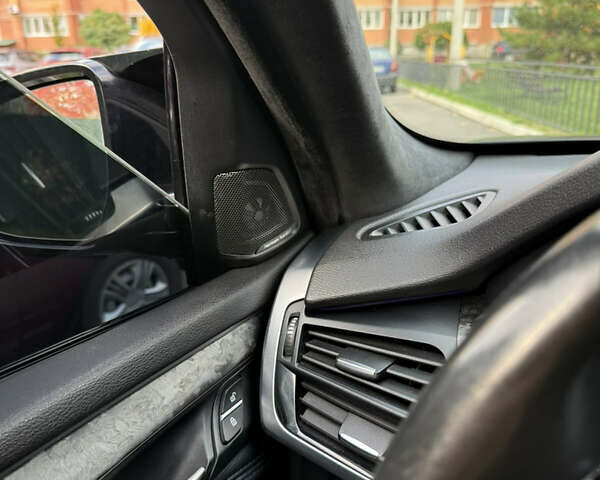 Чорний БМВ Х5, об'ємом двигуна 3 л та пробігом 140 тис. км за 27500 $, фото 14 на Automoto.ua