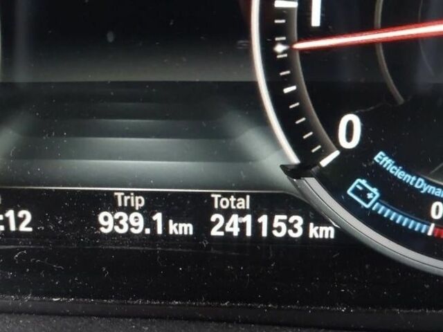 Черный БМВ Х5, объемом двигателя 3 л и пробегом 241 тыс. км за 17500 $, фото 12 на Automoto.ua