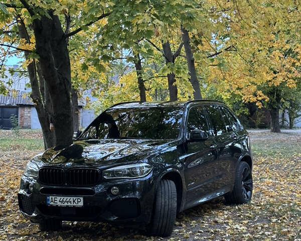 Черный БМВ Х5, объемом двигателя 2.99 л и пробегом 236 тыс. км за 38500 $, фото 2 на Automoto.ua