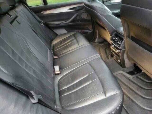 Черный БМВ Х5, объемом двигателя 3 л и пробегом 80 тыс. км за 13500 $, фото 10 на Automoto.ua