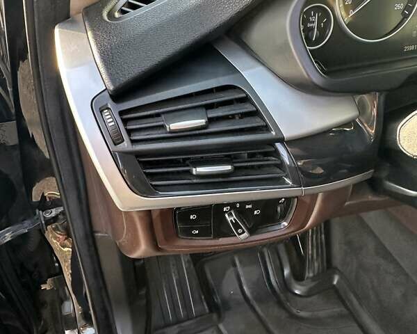 Черный БМВ Х5, объемом двигателя 2 л и пробегом 259 тыс. км за 25800 $, фото 25 на Automoto.ua