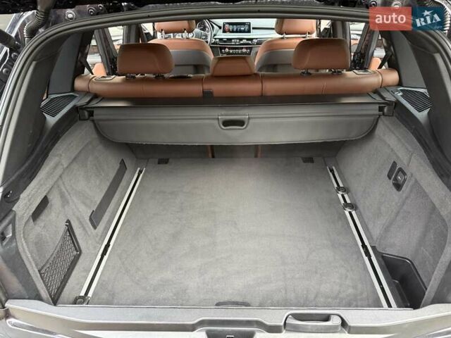 Чорний БМВ Х5, об'ємом двигуна 2.98 л та пробігом 147 тис. км за 18300 $, фото 50 на Automoto.ua