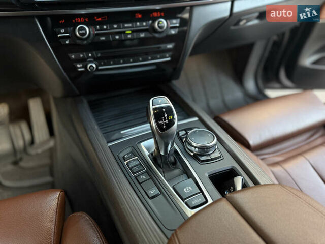 Черный БМВ Х5, объемом двигателя 3 л и пробегом 128 тыс. км за 36500 $, фото 25 на Automoto.ua