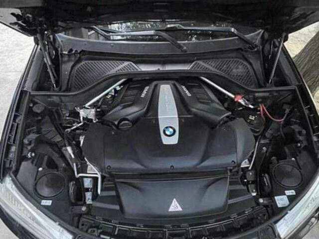 Чорний БМВ Х5, об'ємом двигуна 3 л та пробігом 192 тис. км за 18200 $, фото 6 на Automoto.ua