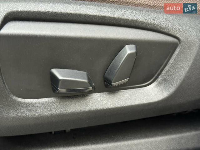 Черный БМВ Х5, объемом двигателя 2 л и пробегом 117 тыс. км за 25499 $, фото 10 на Automoto.ua