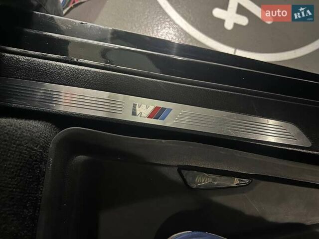 Черный БМВ Х5, объемом двигателя 2 л и пробегом 150 тыс. км за 28000 $, фото 12 на Automoto.ua