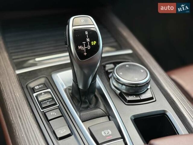 БМВ Х5 2016 в Виннице на Automoto.ua Черный БМВ Х5, объемом двигателя 2 л и пробегом 195 тыс. км за 28000 $, фото 19 на Automoto.ua