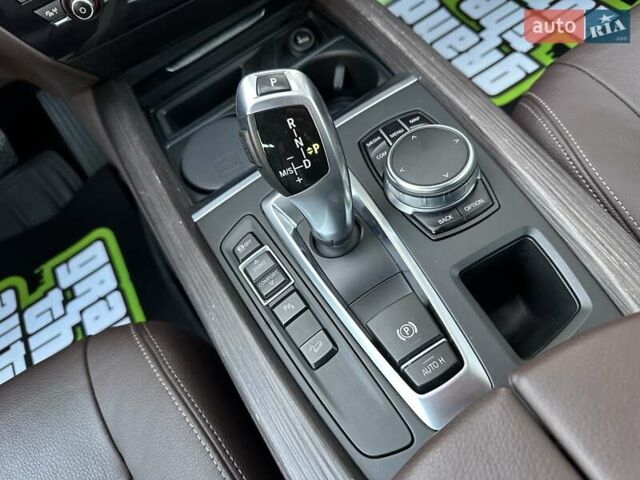 Чорний БМВ Х5, об'ємом двигуна 2 л та пробігом 110 тис. км за 28999 $, фото 29 на Automoto.ua