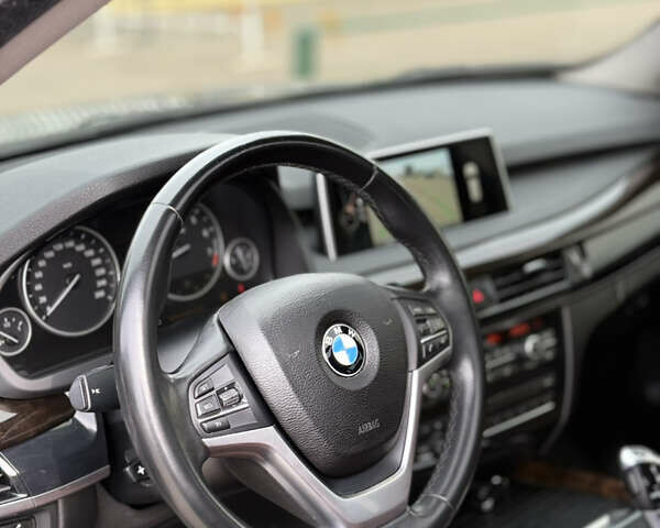 Черный БМВ Х5, объемом двигателя 2.98 л и пробегом 170 тыс. км за 22900 $, фото 9 на Automoto.ua