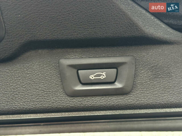 Черный БМВ Х5, объемом двигателя 2 л и пробегом 117 тыс. км за 25499 $, фото 26 на Automoto.ua